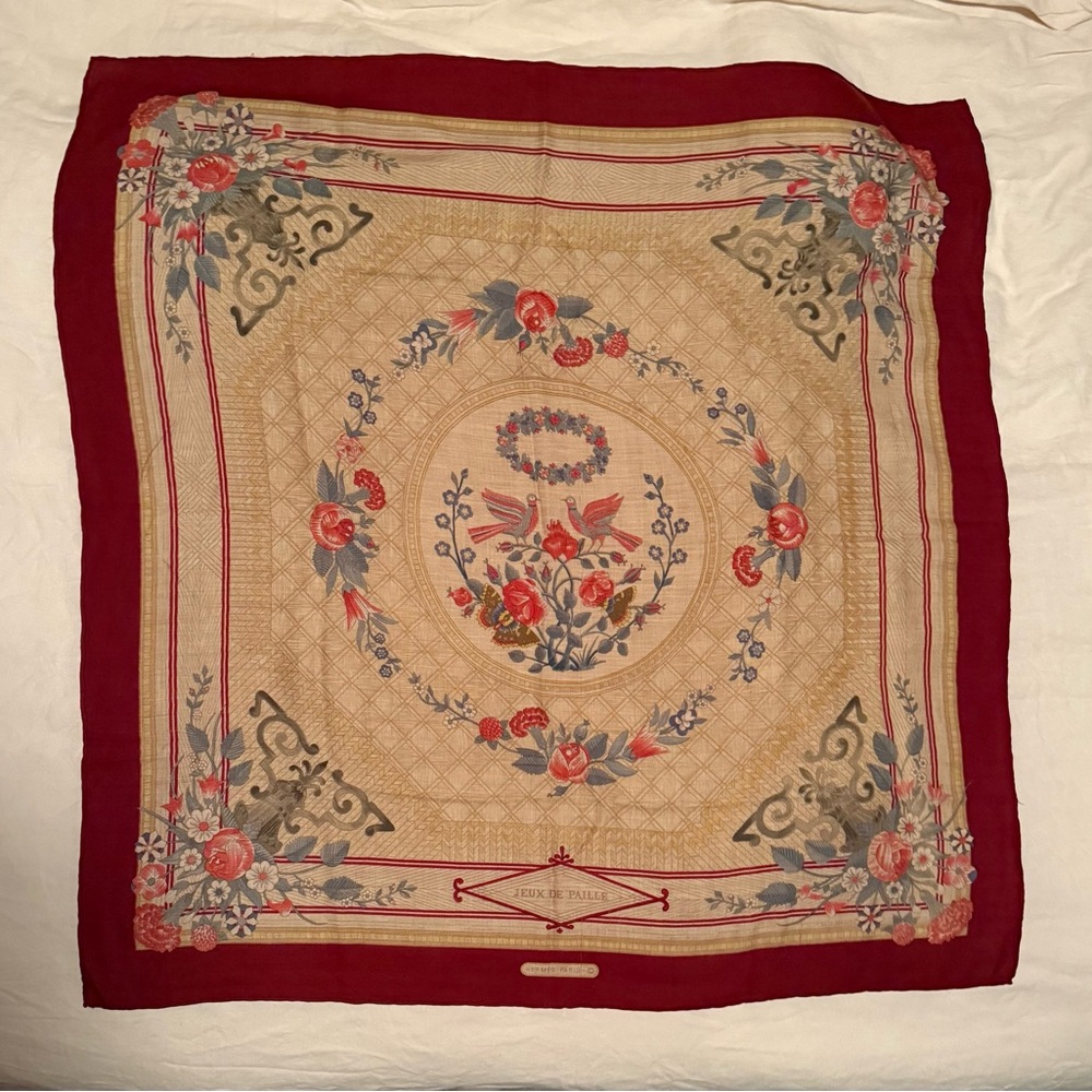 Hermes Jeux de Paille Cashmere and Silk Scarf 90cm Natural and Burgundy - Picture 3 of 11